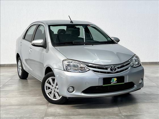 TOYOTA ETIOS 1.5 XLS SEDAN 16V FLEX 4P AUTOMÁTICO TOYOTA ETIOS 1.5 XLS SEDAN 16V FLEX 4P AUTOMÁTICO